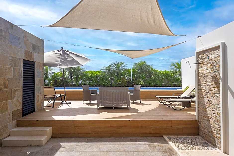 Opal Suites Apartments