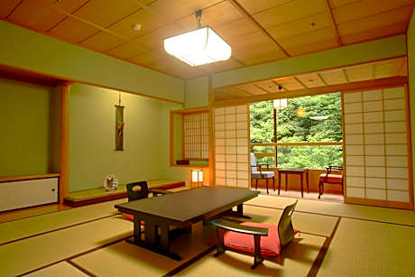 Japanese-Style Room