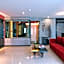 Tsix5 Hotel