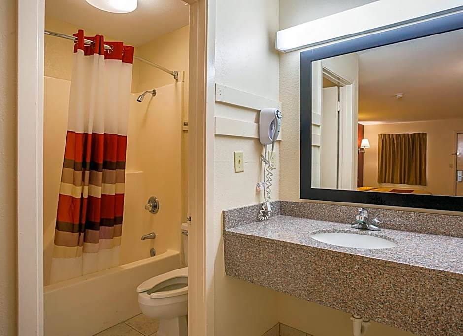 Red Roof Inn West Memphis, AR