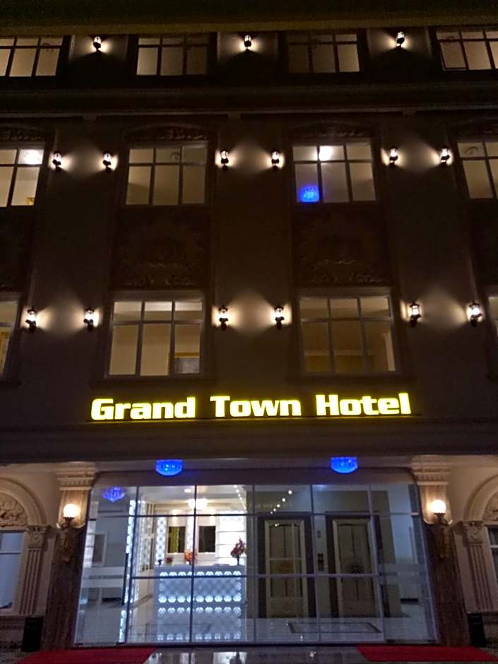 Grand Town Hotel Mandai