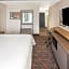 Holiday Inn Chicago/Oak Brook By IHG