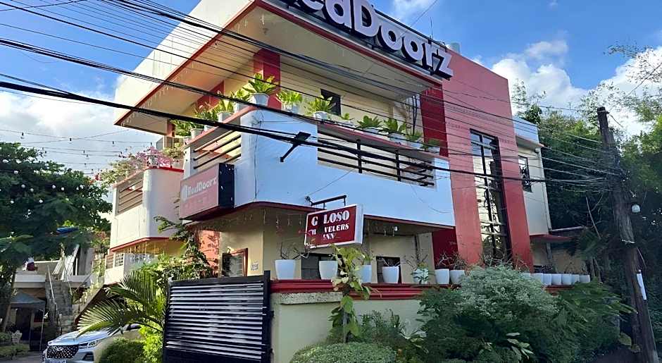 RedDoorz near Mariners Legazpi