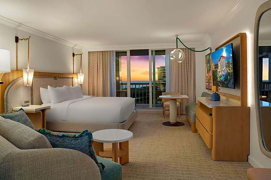 Photo 1 of 5 of Signature 1 King Bed, Gulf View