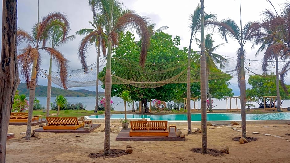 Bleu MATHIS Gili Asahan