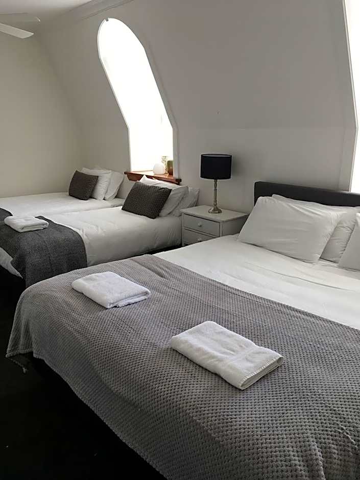 The Grand Hotel Healesville