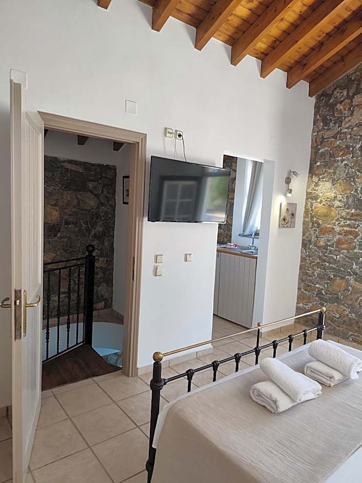 Elia Village by Irida Iris Group