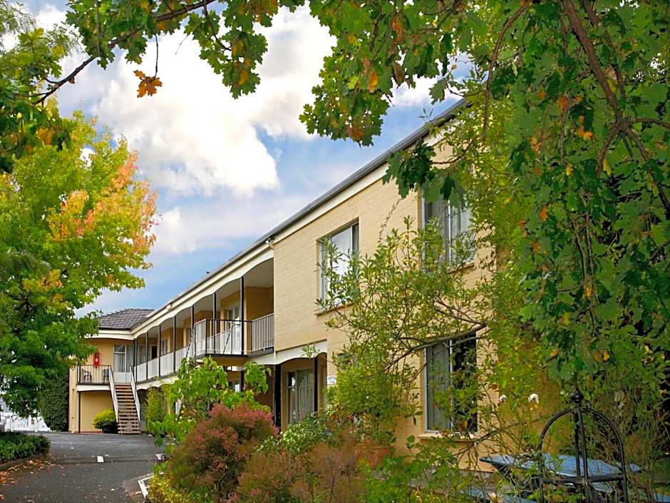 Graham Apartments