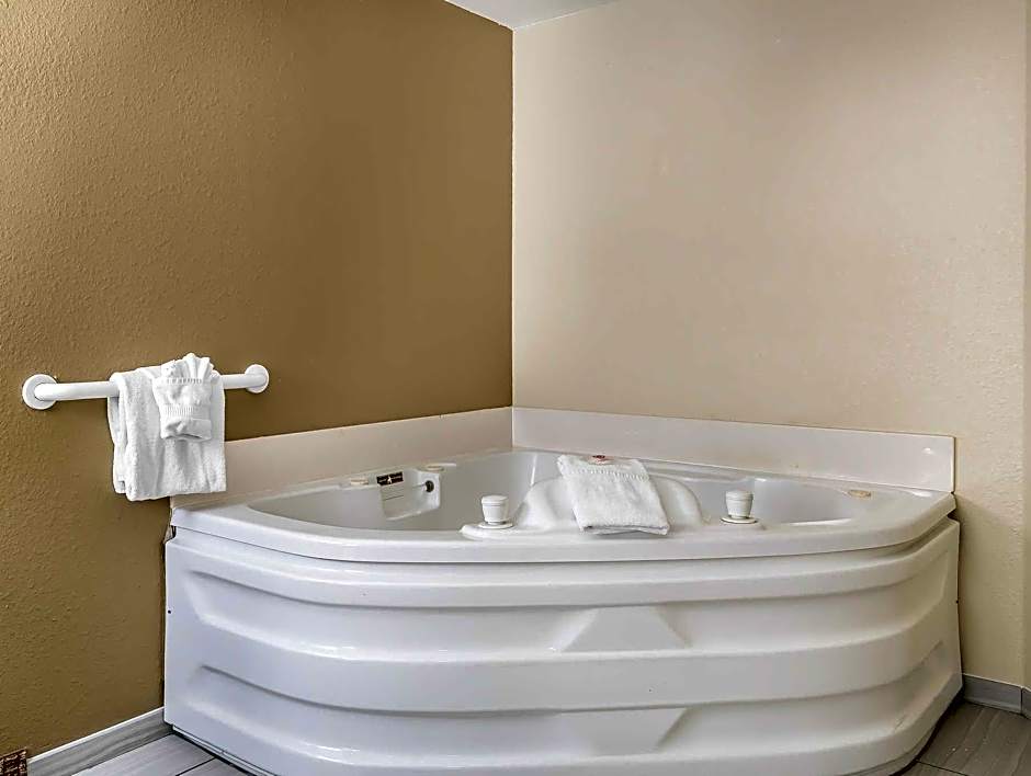 Comfort Inn Indianapolis North - Carmel