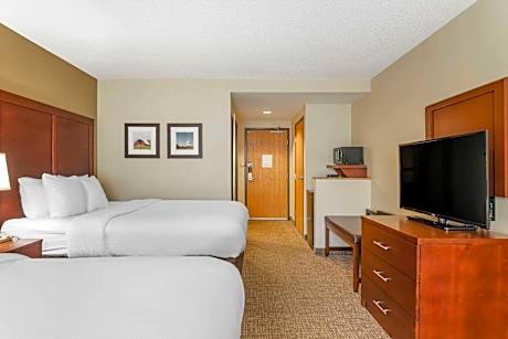 2 Queen Beds  No Smoking  Accessible Room