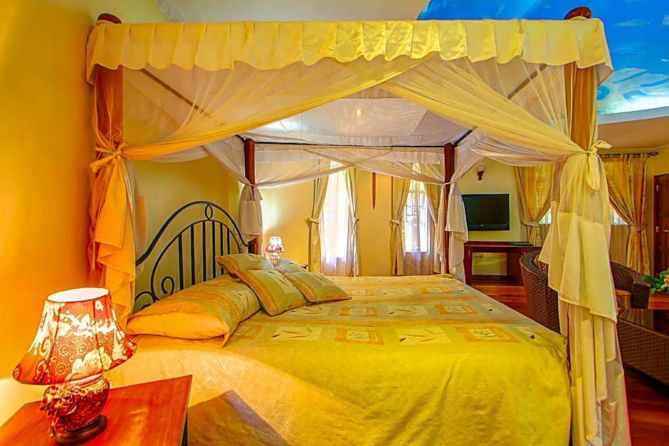 Photo 1 sur 4 de Garden 1 King Bed Suite