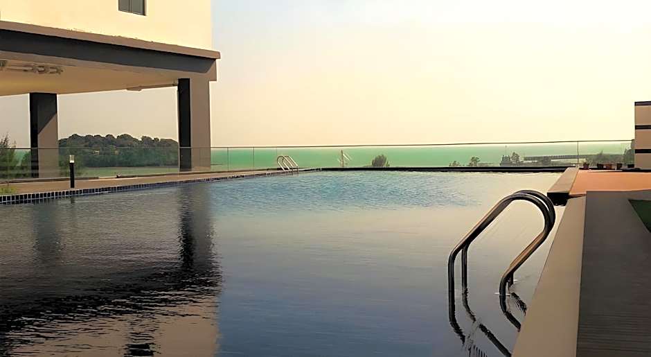 D'Wharf Hotel & Serviced Residence