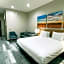 Days Inn & Suites by Wyndham Greater Tomball