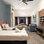 Imperio Residence Seafront by Perfect Host