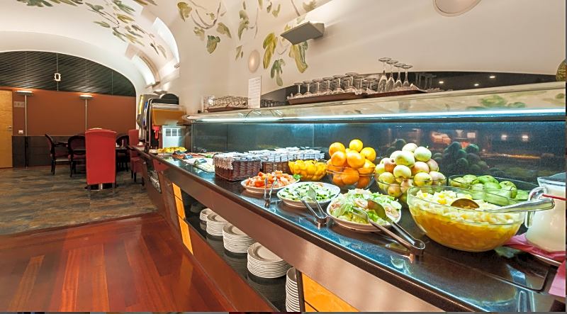 Hotel Medinaceli New reopening 2025