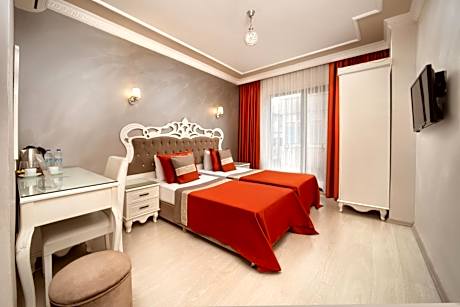 Deluxe Double or Twin Room