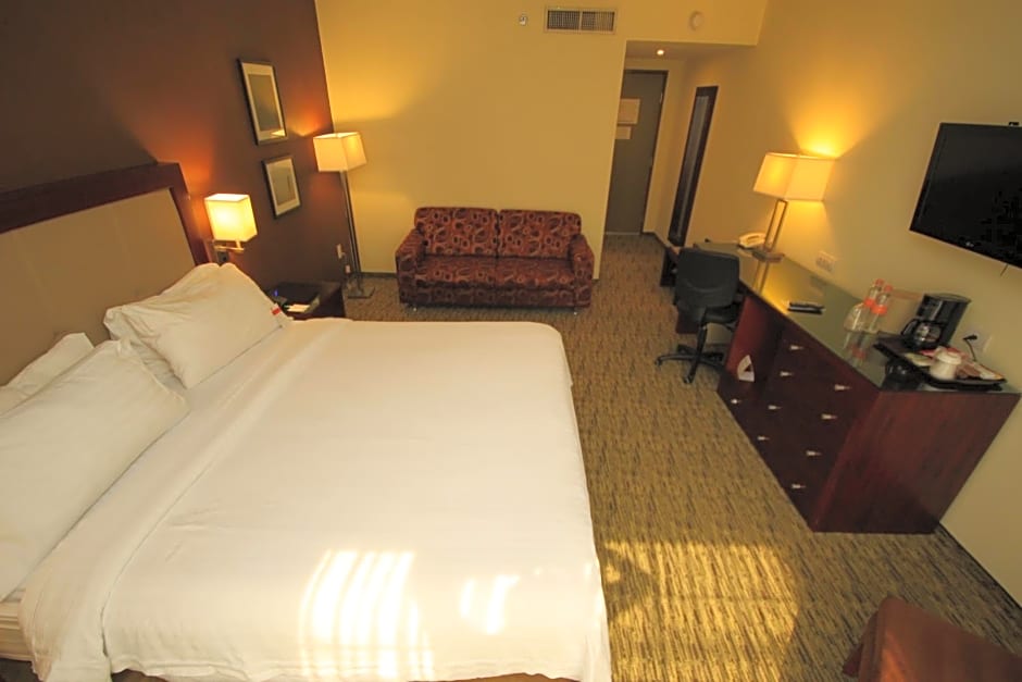 Holiday Inn Leon By IHG