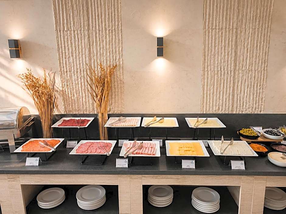 Vitosha Park Hotel - Free Pool & Gym