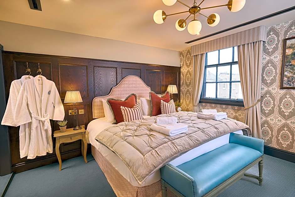 Salisbury Arms Hotel