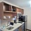 Candlewood Suites Southfield By IHG