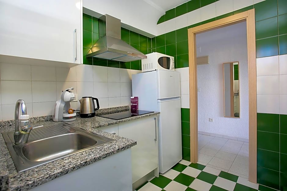 Apartamentos Amalia By Mc