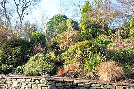 Suite with Garden View