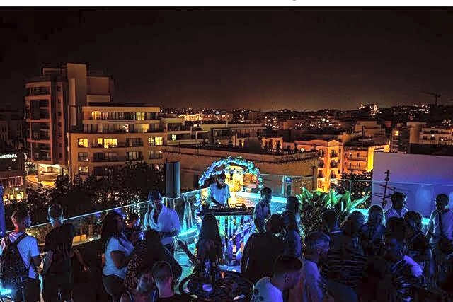 Marco Polo Party Hostel