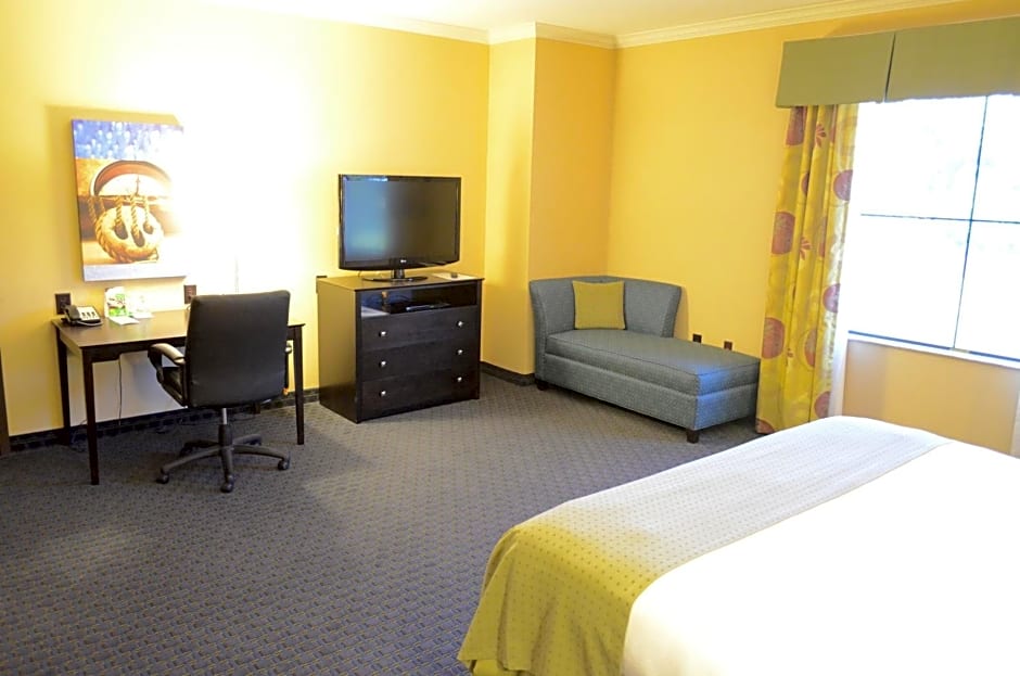 Holiday Inn Houston East-Channelview By IHG
