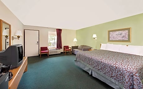 2 Queen Beds Non-Smoking