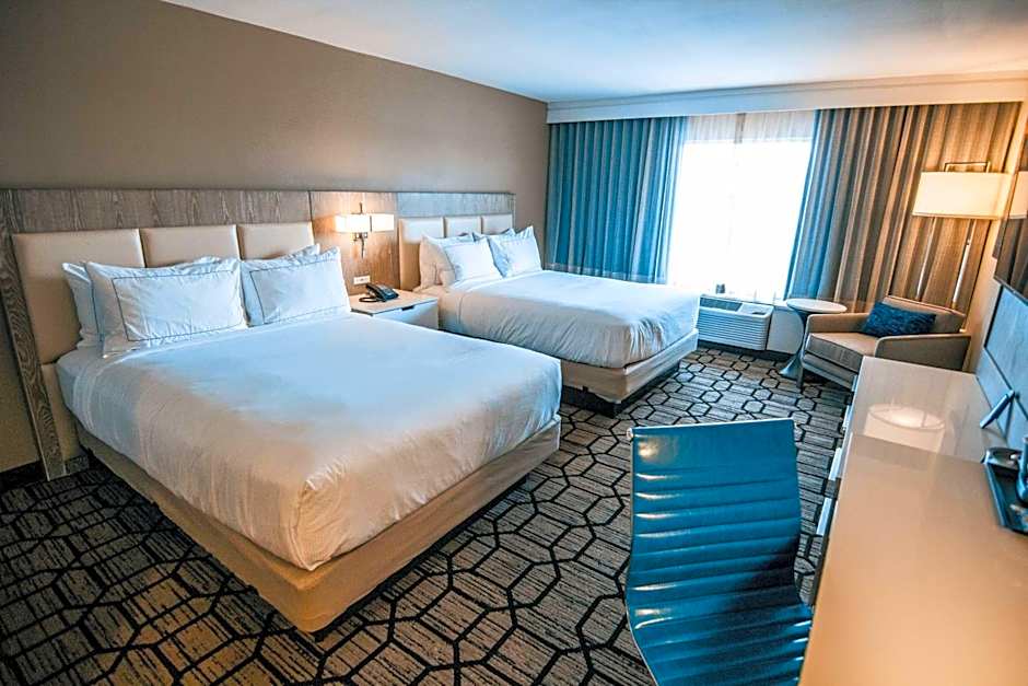 DoubleTree by Hilton Lubbock - University Area