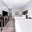 La Quinta Inn & Suites by Wyndham Tyler-University Area