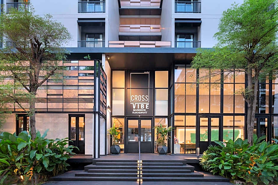 Cross Vibe Bangkok Sukhumvit