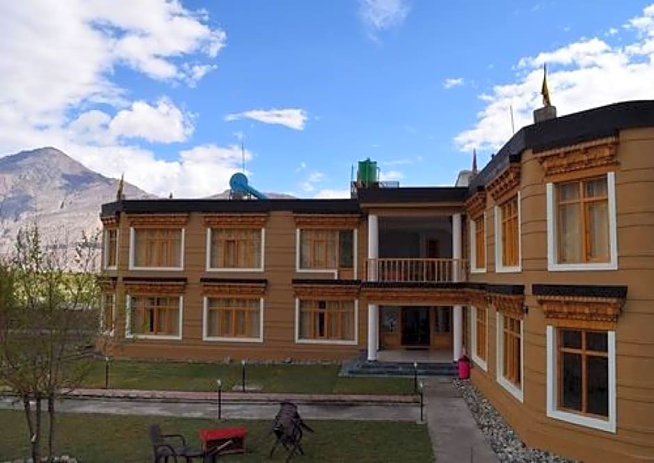 Hotel Grand Nubra