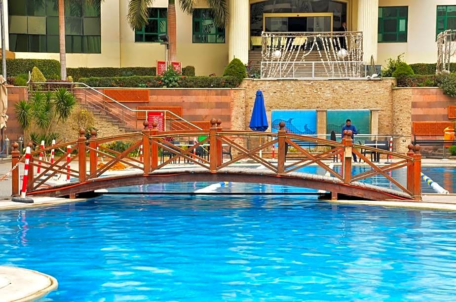 Logistic City Stars Hotel