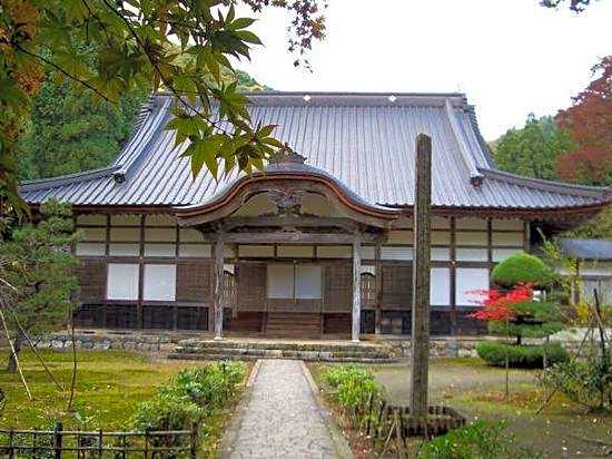 Green Park Omoidenomori Bungalow