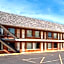 Hotel O Miami Inn & Suites Chicago Midway Airport