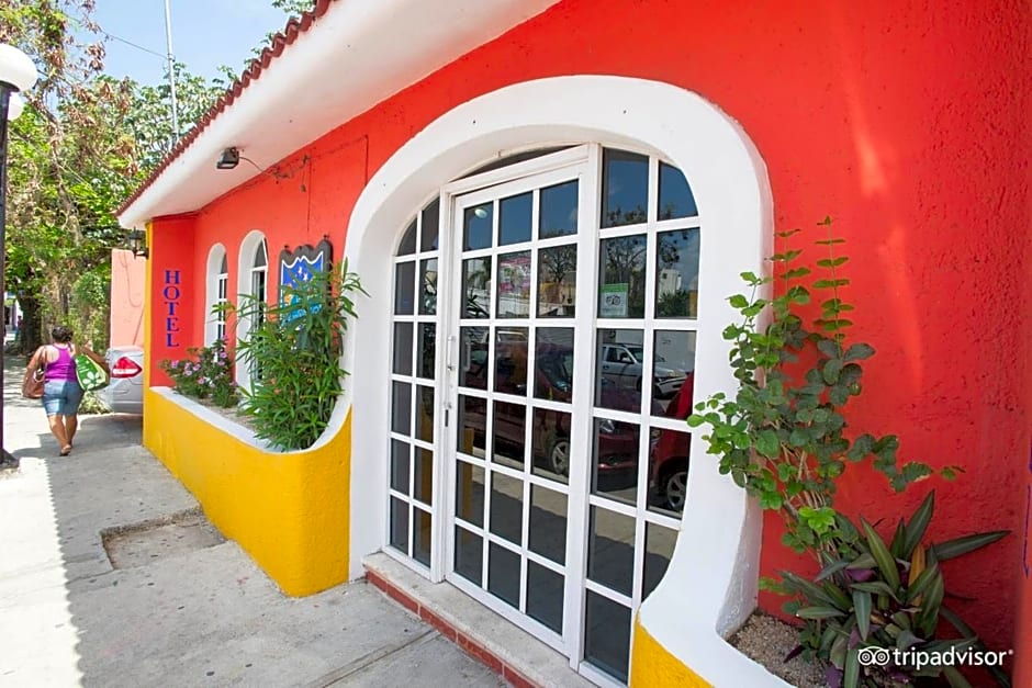 Hotel Acuario PLAYA DEL CARMEN