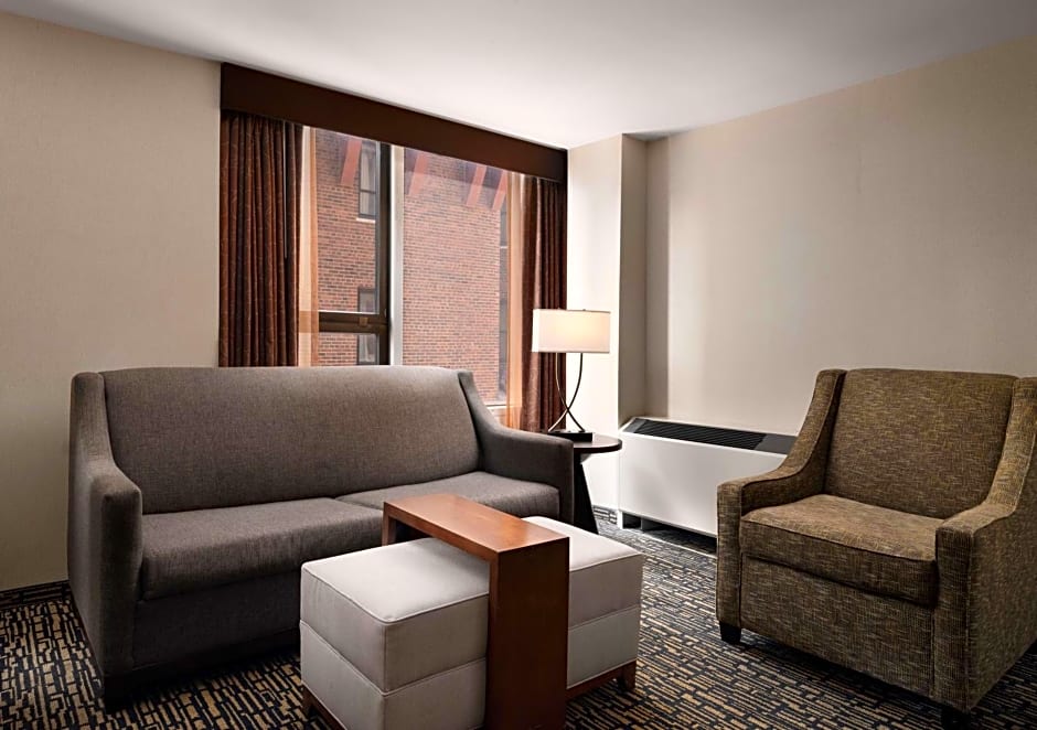 Homewood Suites By Hilton Chicago Downtown - Magnificent Mile