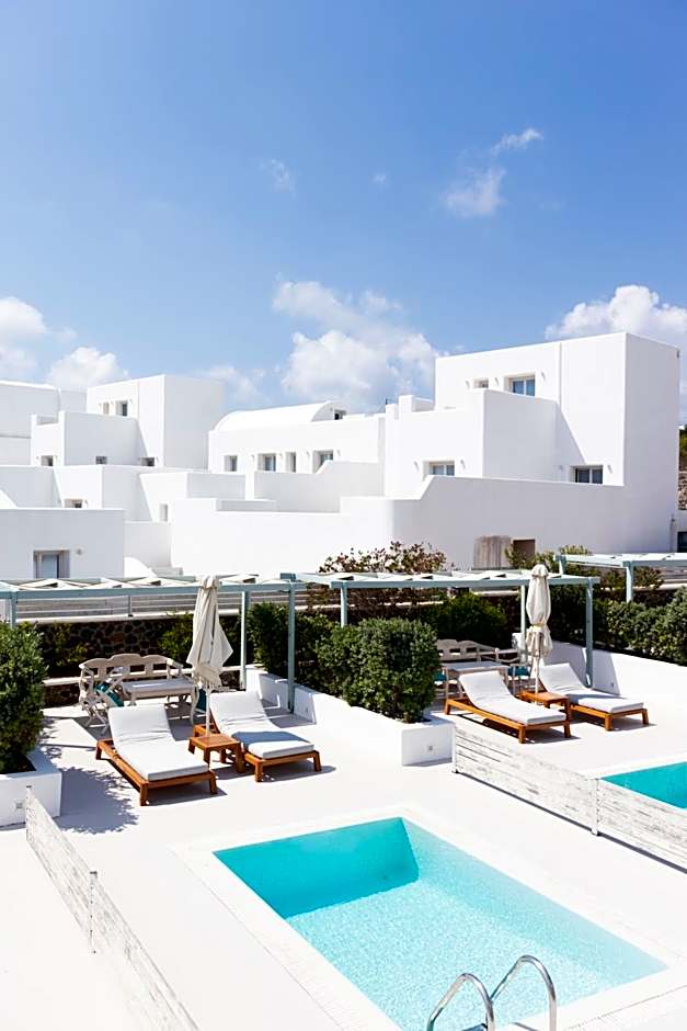Astro Palace Hotel & Suites