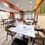 Luisita Central Park Hotel