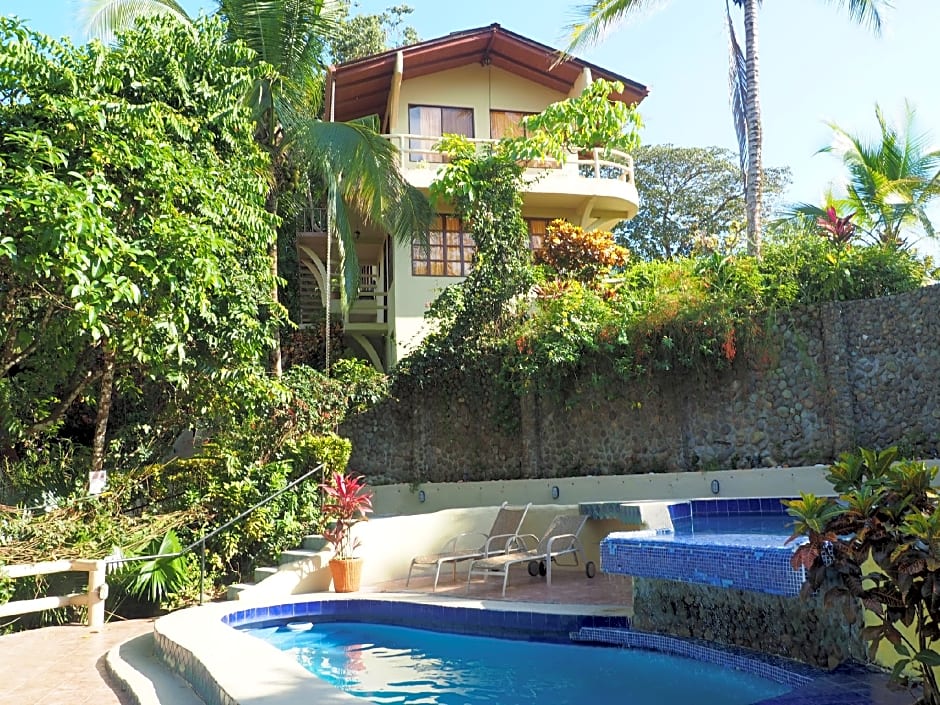 Hotel La Colina