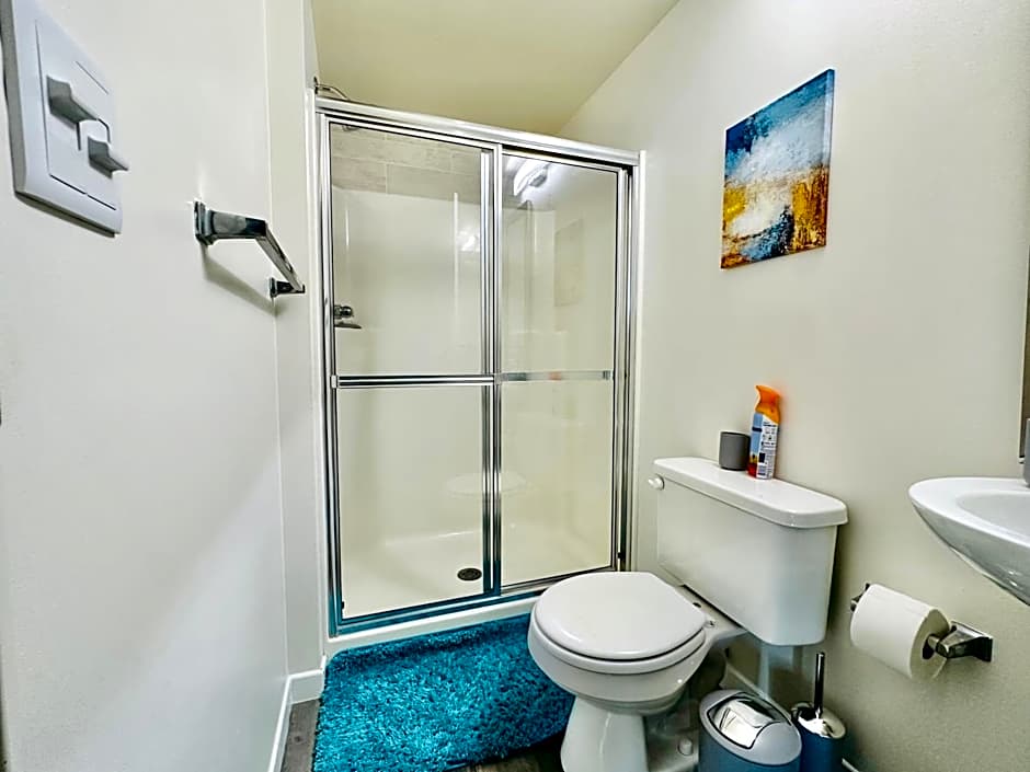 Executive Vacation Suite for 4