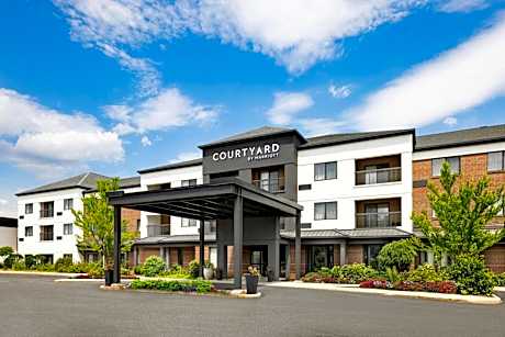 Courtyard by Marriott Concord