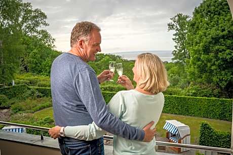 Double Room with Balcony and Sea View