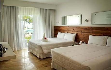 Superior Queen Room with Ocean View and Two Queen Beds  Non-Smoking - All-Inclusive 