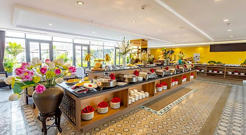 White Lotus Hue Hotel