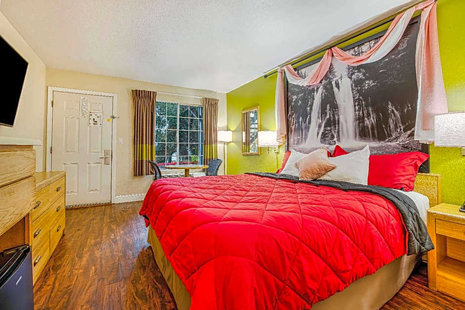 Super 8 by Wyndham Auburn