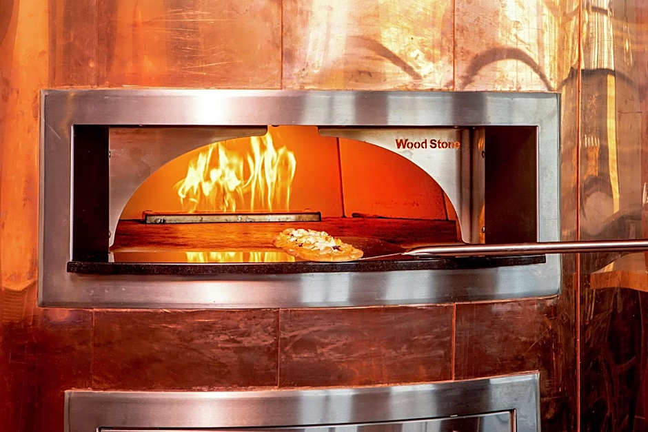 The Virginian Lynchburg, Curio Collection By Hilton