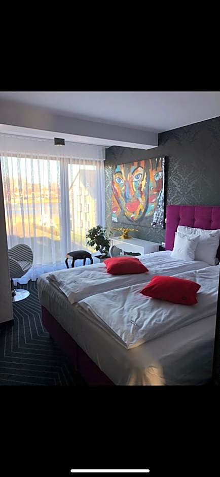 Axel Boutique Jacuzzi & Sauna