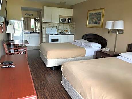 Queen Room with Two Queen Beds